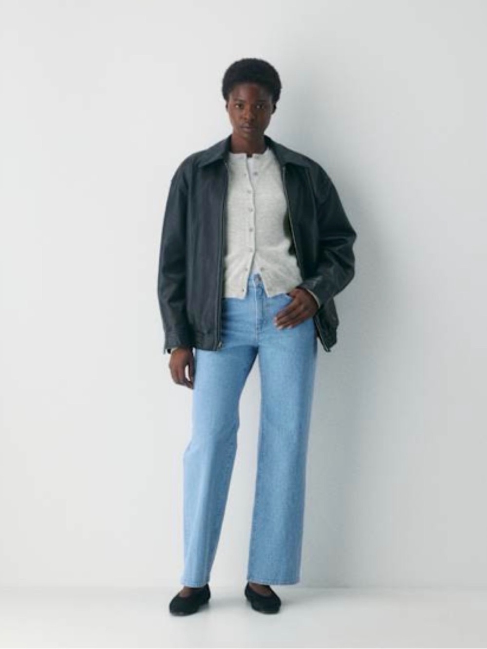 NWT Denim Forum Remy Curve Fit